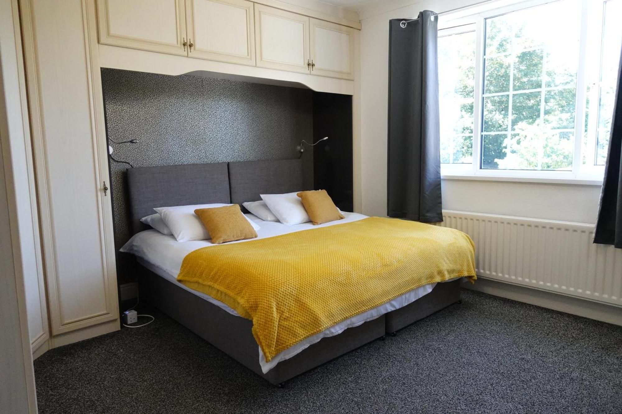 Huge 9 Bed Property Sleeps 17, Near Nec, City Centre, Hs2 Birmingham Luaran gambar