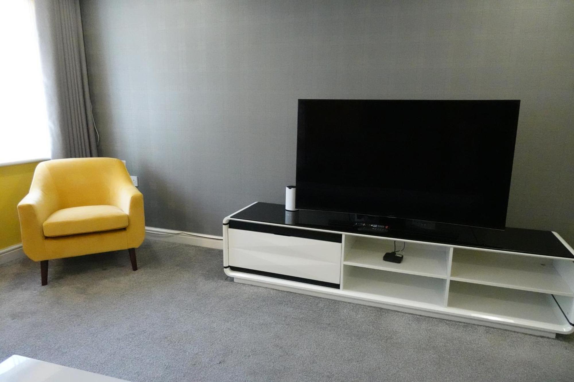 Huge 9 Bed Property Sleeps 17, Near Nec, City Centre, Hs2 Birmingham Luaran gambar